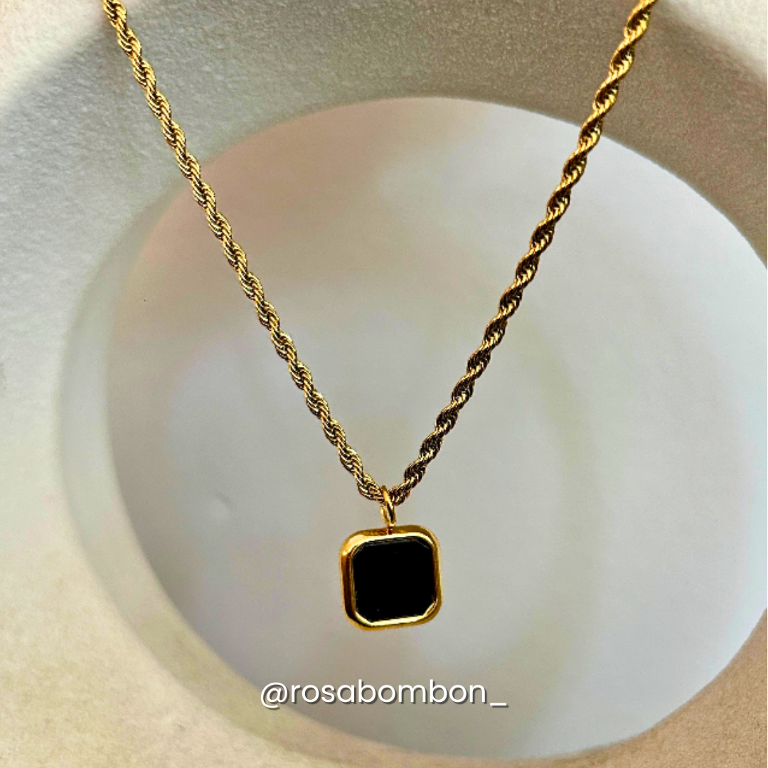 Collar Onyx Negro