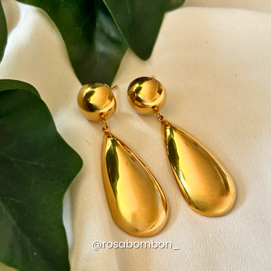 Aretes Dorados Media Gota