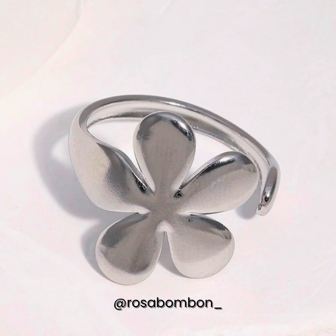 Anillo Flor Plateado