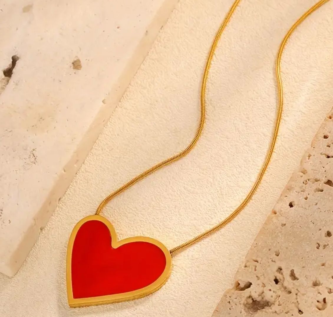 Collar Corazón Rojo Dorado