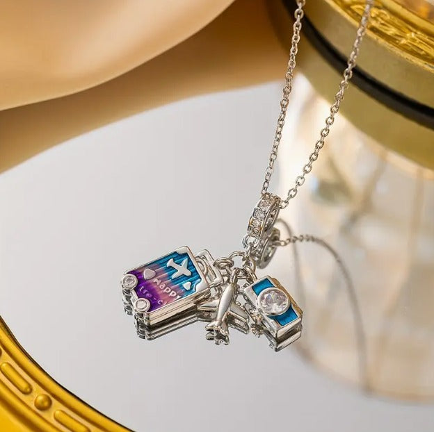 Collar Traveler Plata