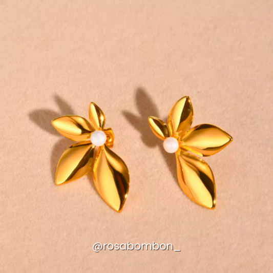 Aretes Pétalos Con Perla