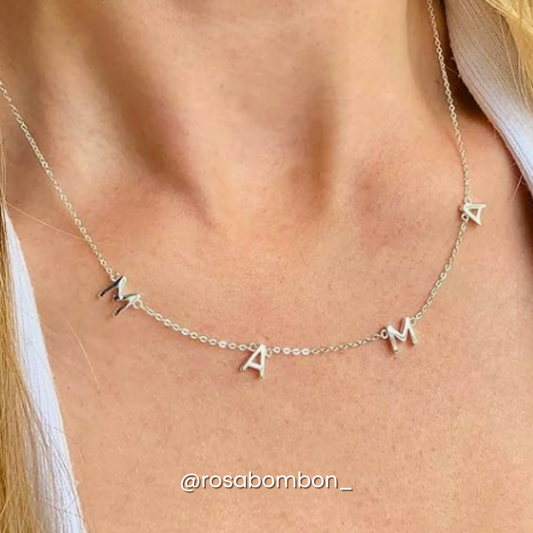 Collar M A M Á Plateado
