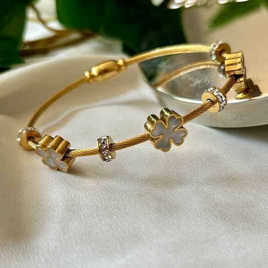 Brazalete flores zironias