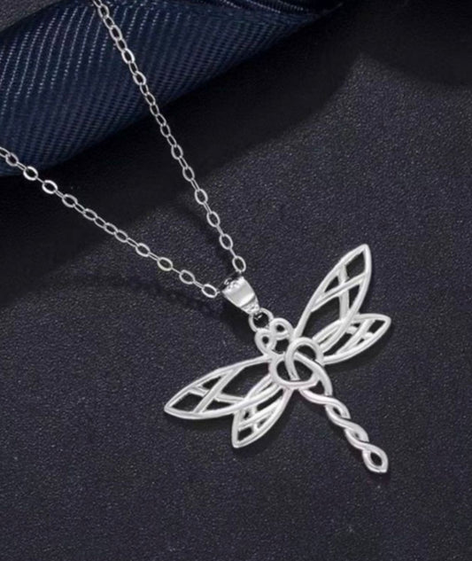 Collar Dragonfly