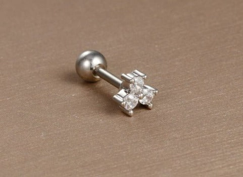 Piercing Geometric Plata