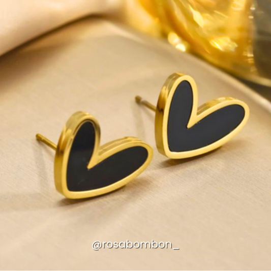 Aretes Corazón Negro